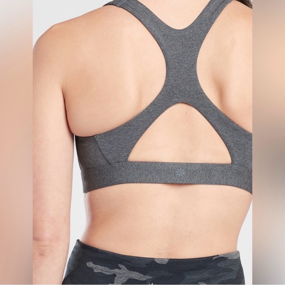 Athleta Ultimate Sports Bra L